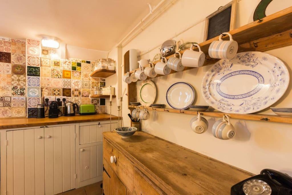 Picturesque Seaside Cottage Next To Viking Bay - Broadstairs Εξωτερικό φωτογραφία