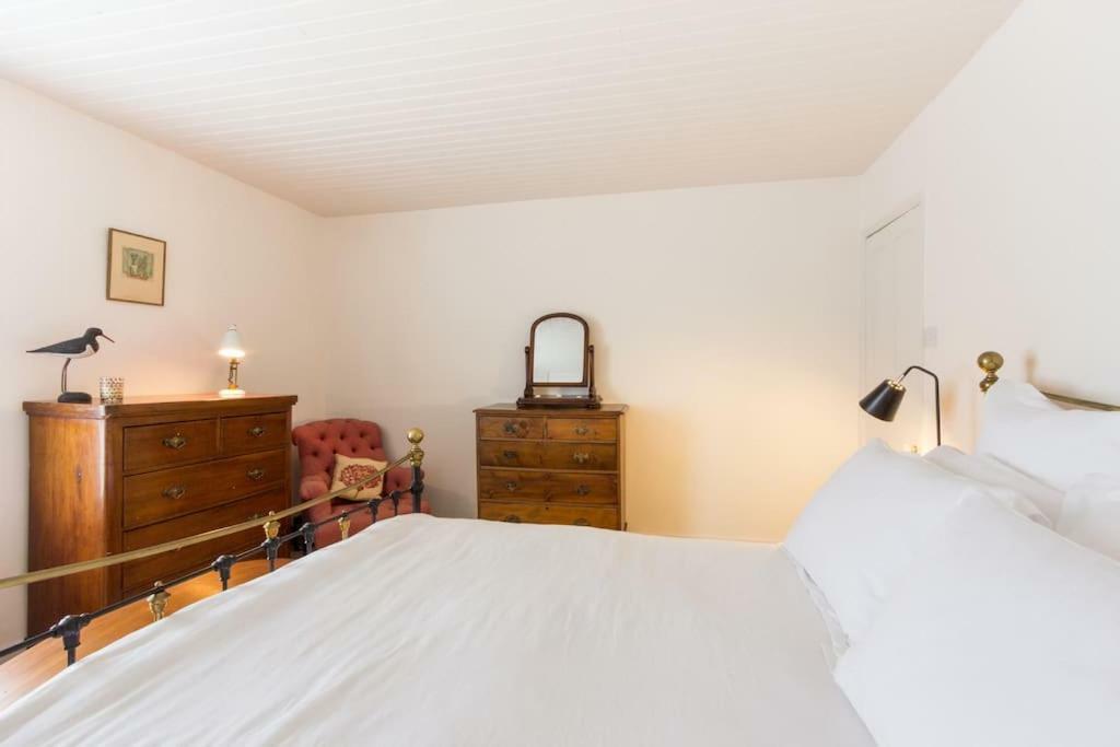 Picturesque Seaside Cottage Next To Viking Bay - Broadstairs Εξωτερικό φωτογραφία